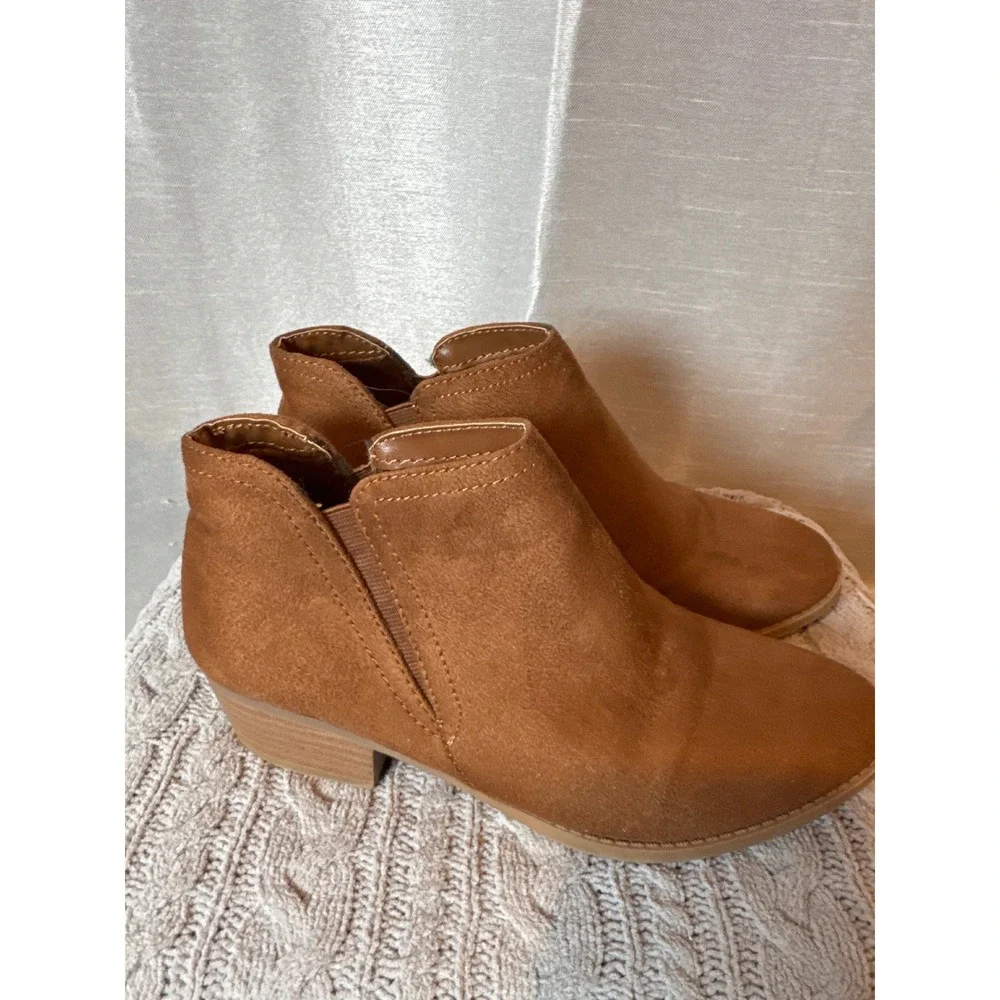 Kids Brown Suede Ankle Boots Side Zip‎ Western Style Size 4